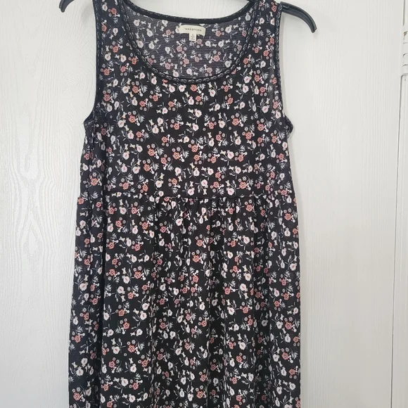 3/4 length floral dress - Picture 4 of 5